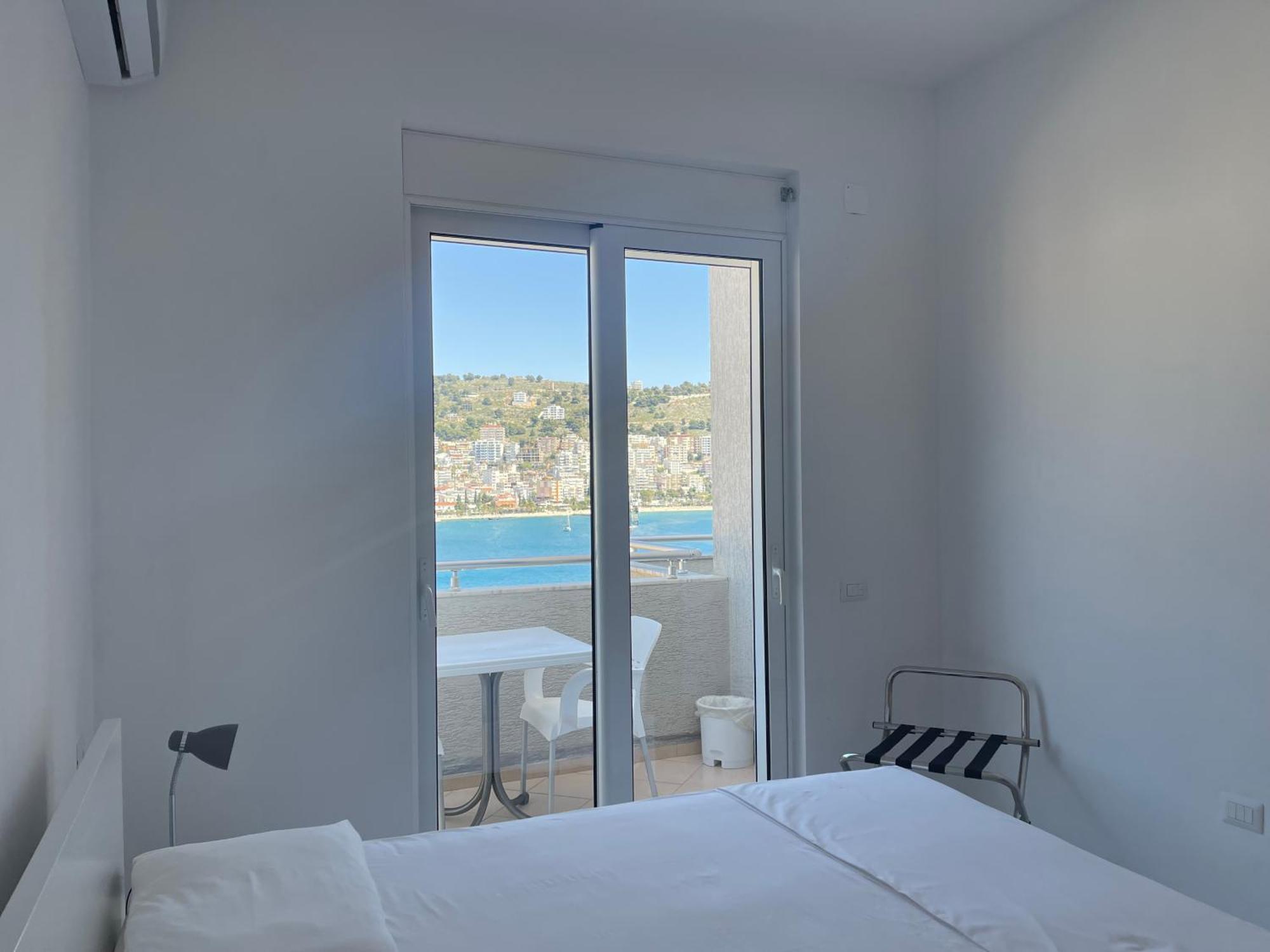 Kristina Bellavista Rooms Sarandë Exterior foto